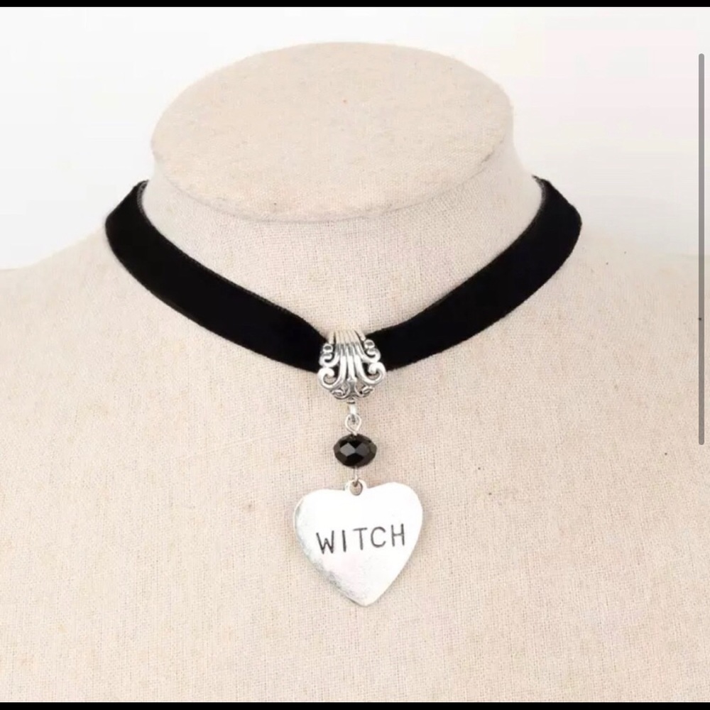 witch heart velvety choker necklace new Wicca goth